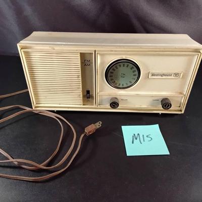 Working Vintage  Westinghouse Radio 