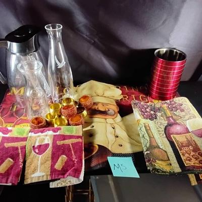 Lot Of Kitchen Items Including A Floor Mat