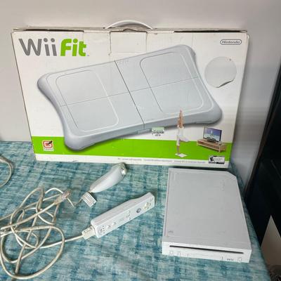 Nintendo Wii And Wii Fit