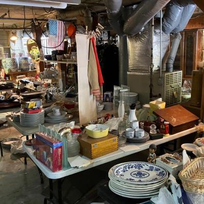 Estate sale photo