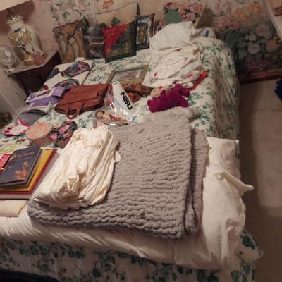 Sale Photo Thumbnail #74