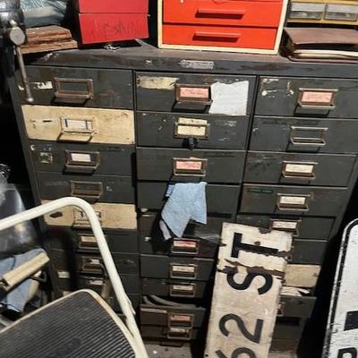 Sale Photo Thumbnail #232
