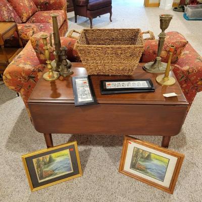 Sale Photo Thumbnail #119: Drop leaf and art 