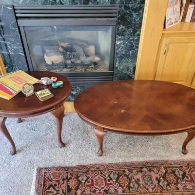 Sale Photo Thumbnail #68: Coffee and Side Table 
