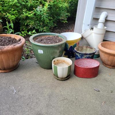 Sale Photo Thumbnail #169: Pots 