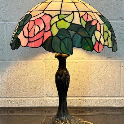 Tiffany Style Table Lamp - 24"h