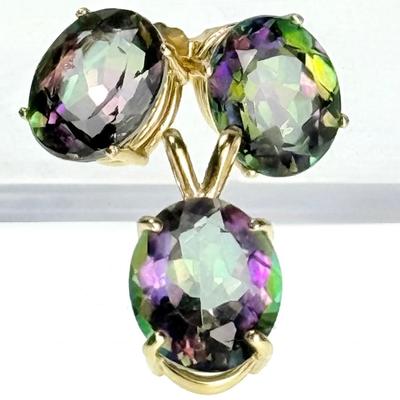 14K Gold Corundum Gemstone Earrings & Pendant