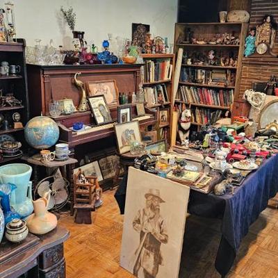 Estate sale photo