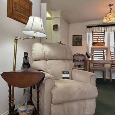 Sale Photo Thumbnail #134