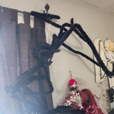 Sale Photo Thumbnail #109