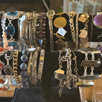 Sale Photo Thumbnail #489