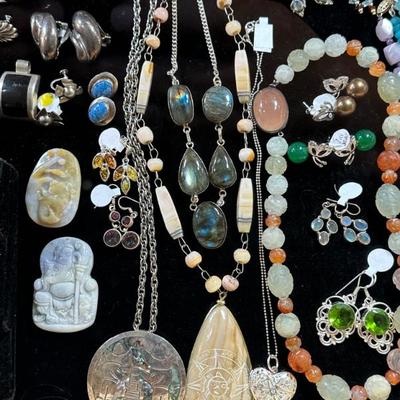 Sale Photo Thumbnail #481