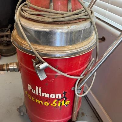 Vintage Pullman Vacmobile