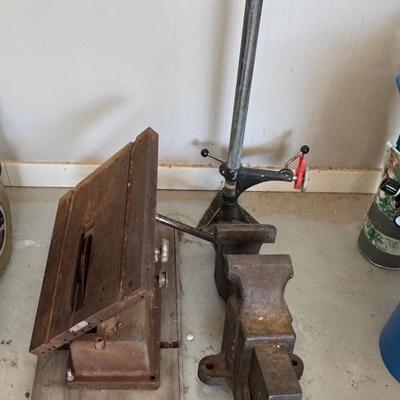 Vintage Saw And Some Other Things I Don’t Know What You