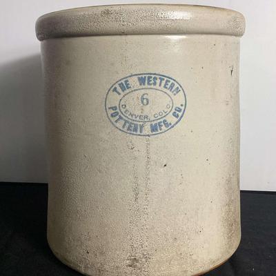 The Western Pottery Mfg. Co Large Crock
