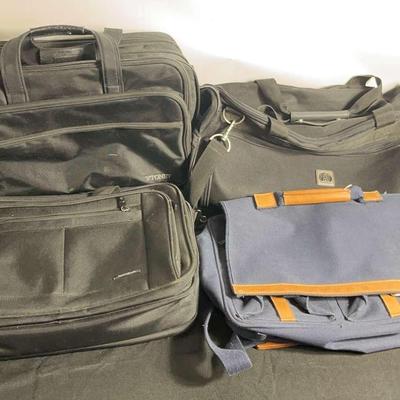 Super Handy Travel And Tote Bags (Samsonite, Perry Ellis, And More)