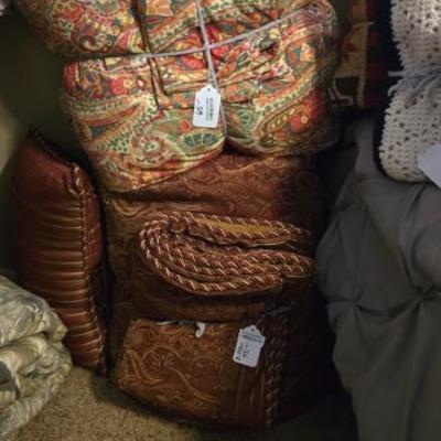 Sale Photo Thumbnail #154