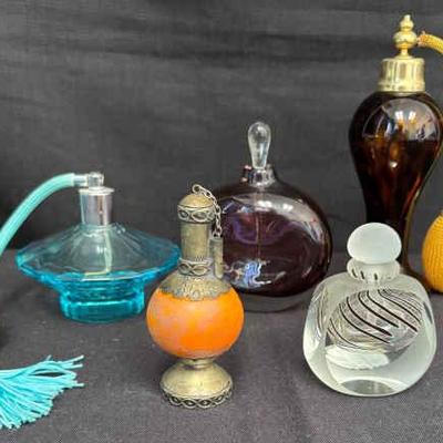 Ct360 vintage and glass perfume bottles
