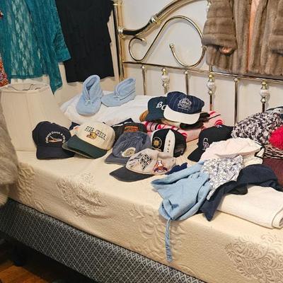 Sale Photo Thumbnail #168