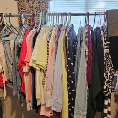 Sale Photo Thumbnail #156