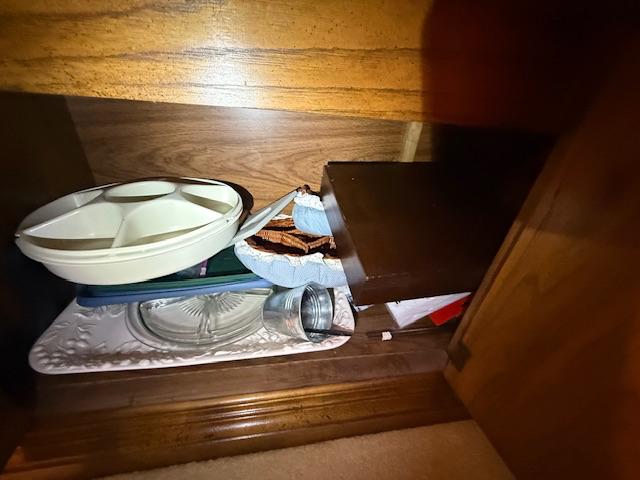 Sale Photo Thumbnail #302