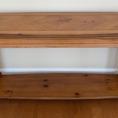 Foyer Or Couch Table
