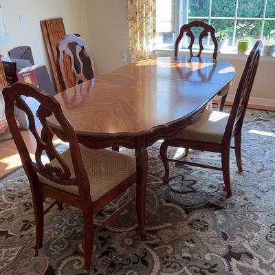 Cherry Wood Dining Room Table & 4 Chairs
