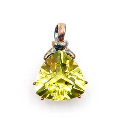 Sale Photo Thumbnail #341: Sterling Silver Pendant w/ Trillion-Cut Peridot