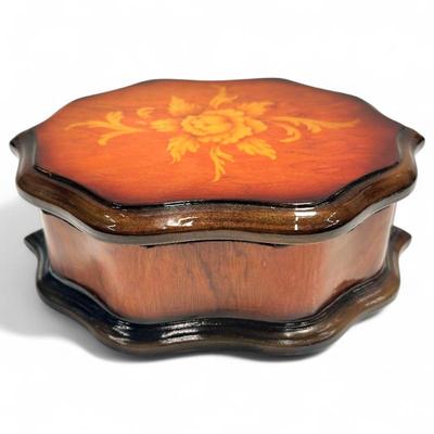 Sale Photo Thumbnail #137: Italian Lacquered Wooden Jewelry Box w/ Mirror