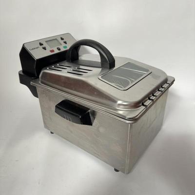 Sale Photo Thumbnail #403: Cuisinart 4‑Quart Digital Deep Fryer