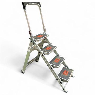 Sale Photo Thumbnail #157: Little Giant Ladder 10410BA Safety Step