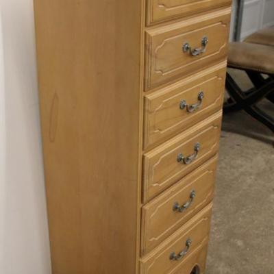 Sale Photo Thumbnail #136