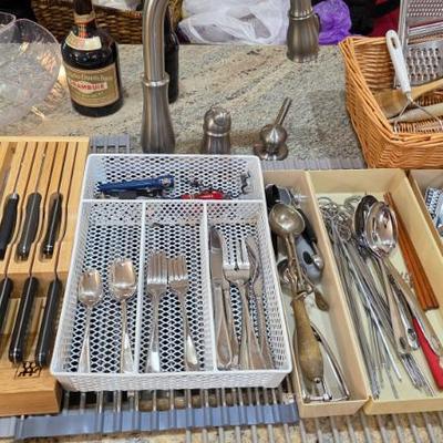Sale Photo Thumbnail #176
