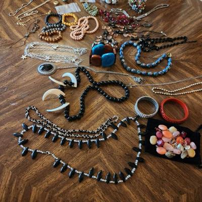 Sale Photo Thumbnail #90