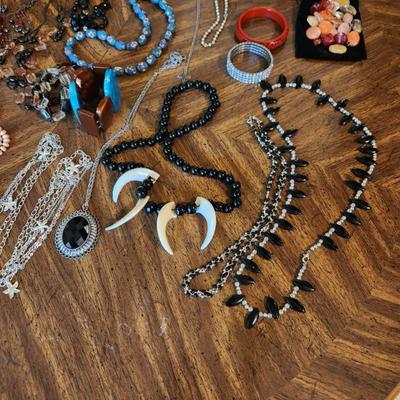 Sale Photo Thumbnail #89