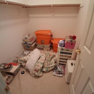 Sale Photo Thumbnail #141