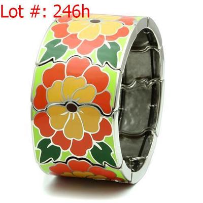 Sale Photo Thumbnail #327