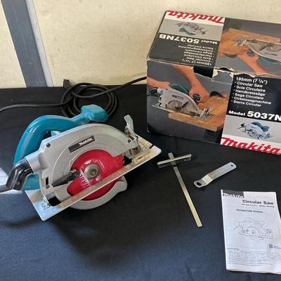 Makita Saw