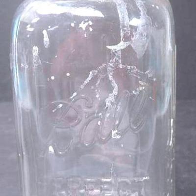 1923-33 "Ball" Mason Jar with Glass Lid Insert