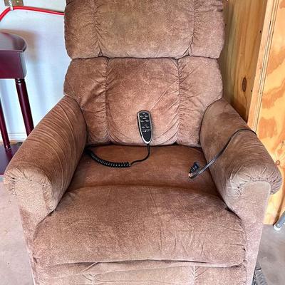 Brown “Lazyboy” Recliner 