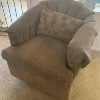 Small Swivel Chair
