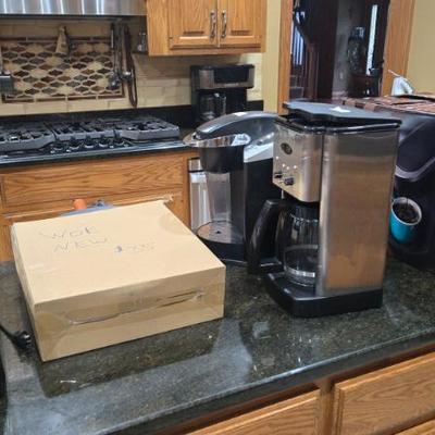Sale Photo Thumbnail #2: New woke, New Keurig, good working Keurig, Toaster  and Great coffee pot