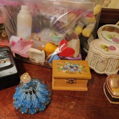 Sale Photo Thumbnail #319