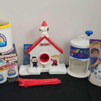 Donvier Ice Cream Maker With Snoopy And Sno Motion Shaved Ice
