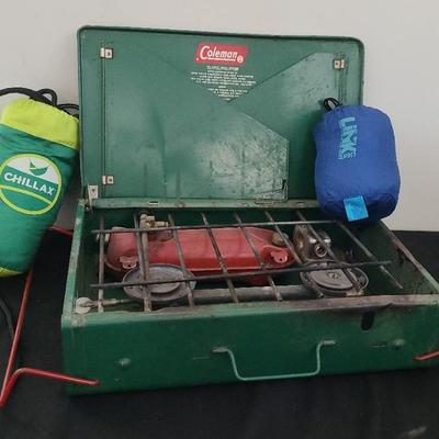 Vintage Coleman Green Stove With Two Travel Hammocks 