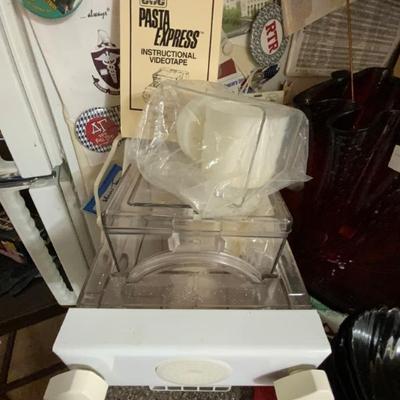 Sale Photo Thumbnail #88: Pasta Making Machine 