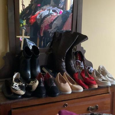 Sale Photo Thumbnail #71
