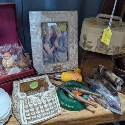 Sale Photo Thumbnail #183