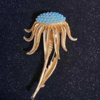 BSK Vintage Turquoise Flower Decorative Pin