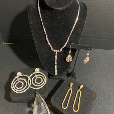 Vintage Rhinestone Costume Jewelry Necklace & Earrings With Chandelier Tear Drop Prism 